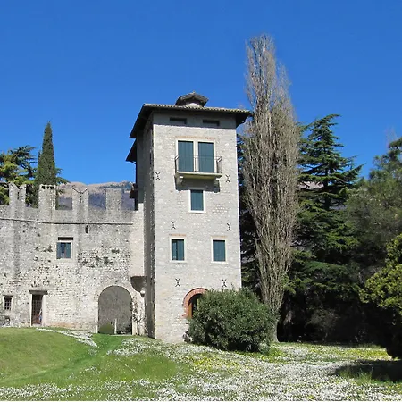 Bed and Breakfast Castrum Di Serravalle 3*