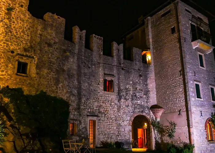 ベッド・アンド・ブレックファスト Castrum Di Serravalle ヴィットリオ・ヴェネト