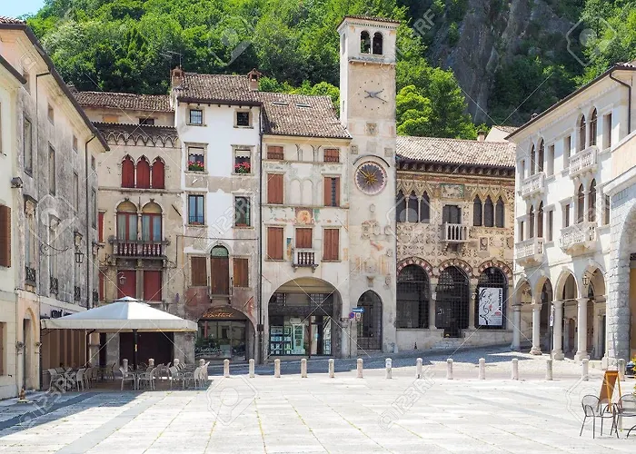 Castrum Di Serravalle ベッド・アンド・ブレックファスト ヴィットリオ・ヴェネト