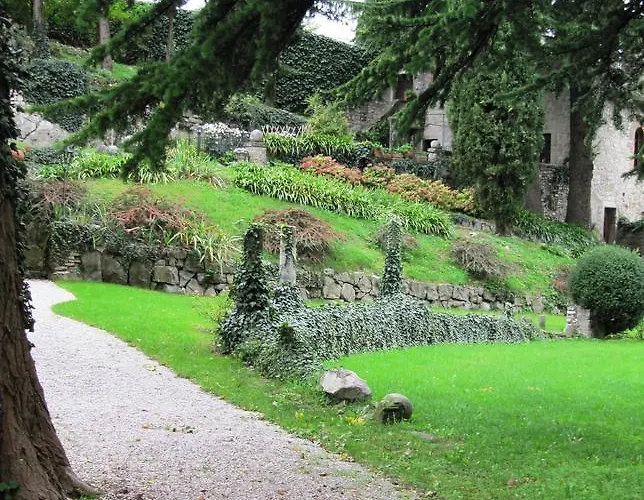 Castrum Di Serravalle ベッド・アンド・ブレックファスト 3*