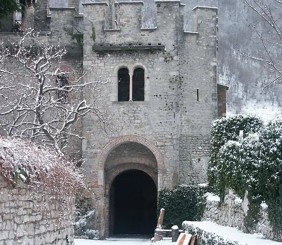 Castrum Di Serravalle 3* ヴィットリオ・ヴェネト